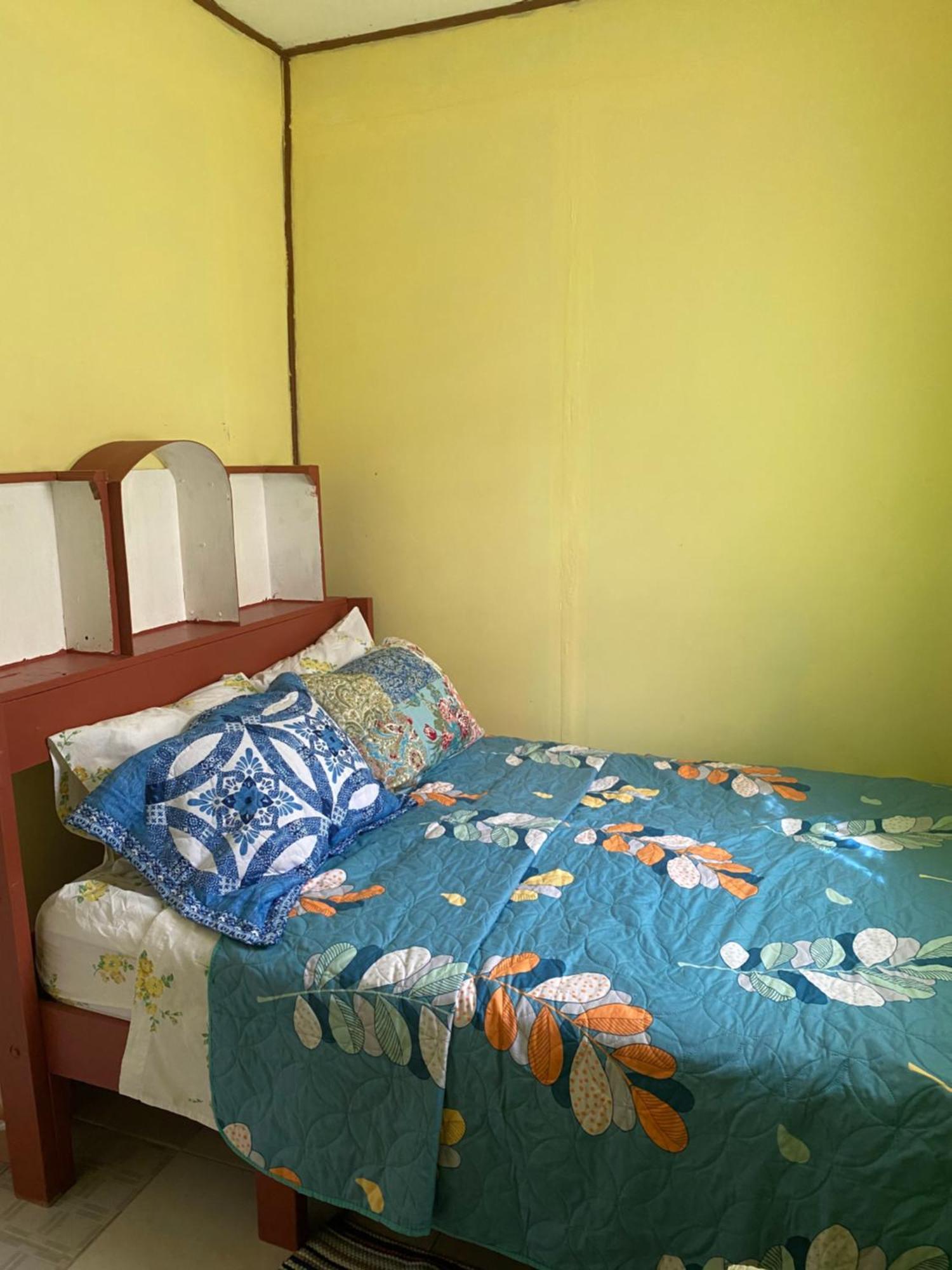 Anne'S Homestay Banse Exterior photo